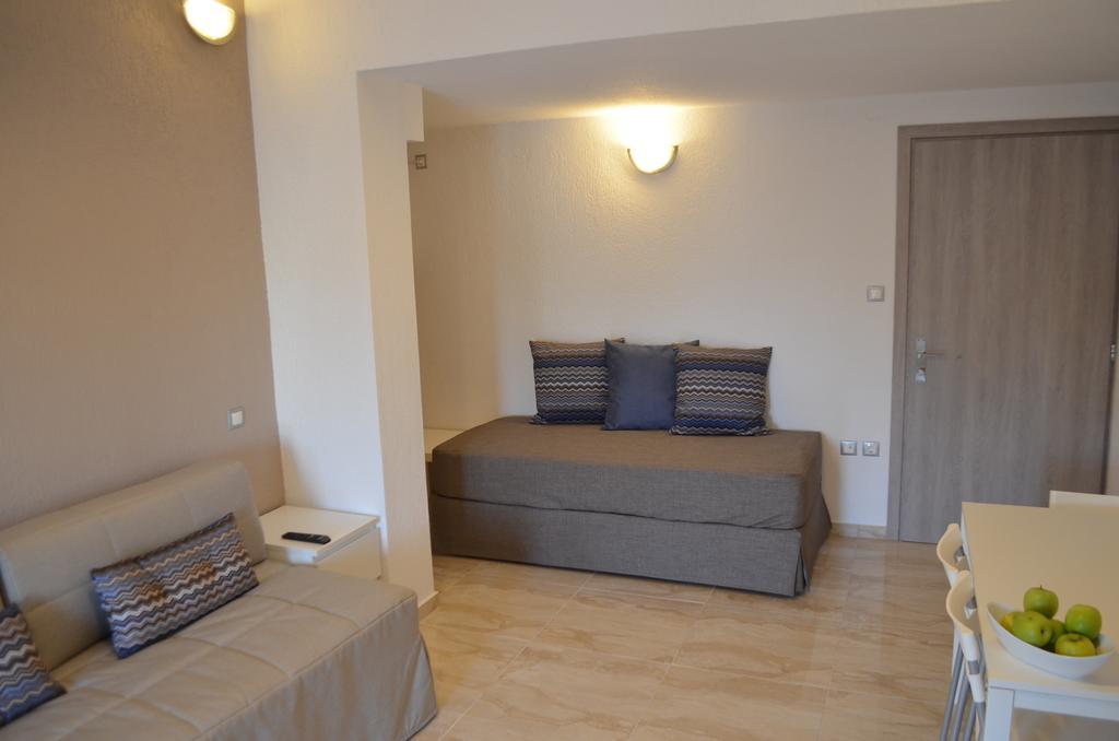 Ammos Apartments Glífa Zimmer foto